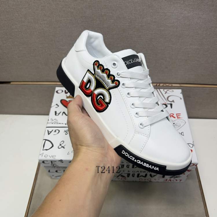 Picture of Dolce Gabbana Shoes _SKUDGsz38-44h12324205